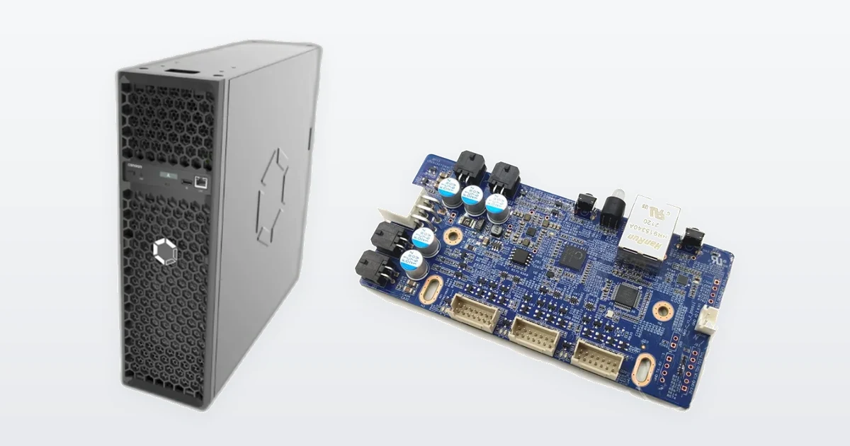 A Canaan Avalon Q 90T home Bitcoin miner and an Avalon 1166 Pro control board.